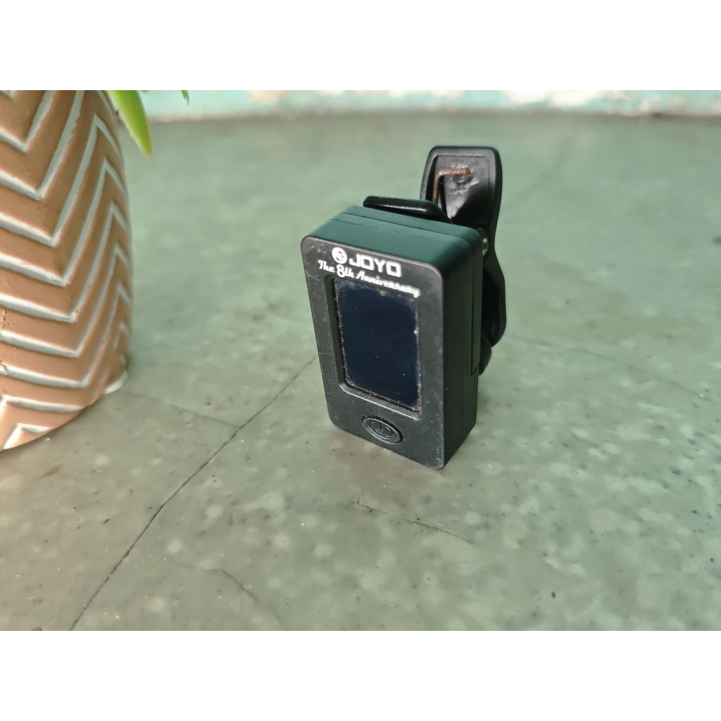 Tuner Gitar Joyo