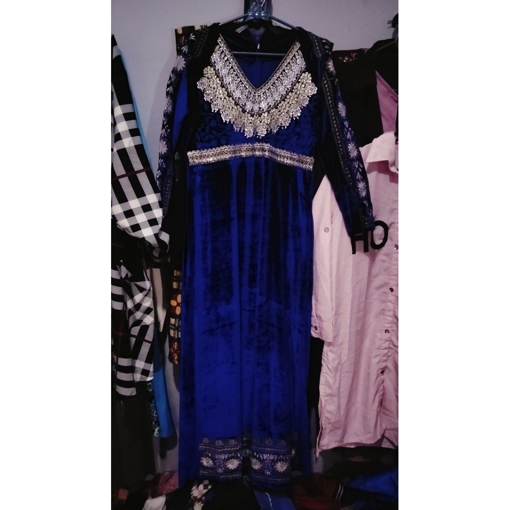 gamis pesta preloved