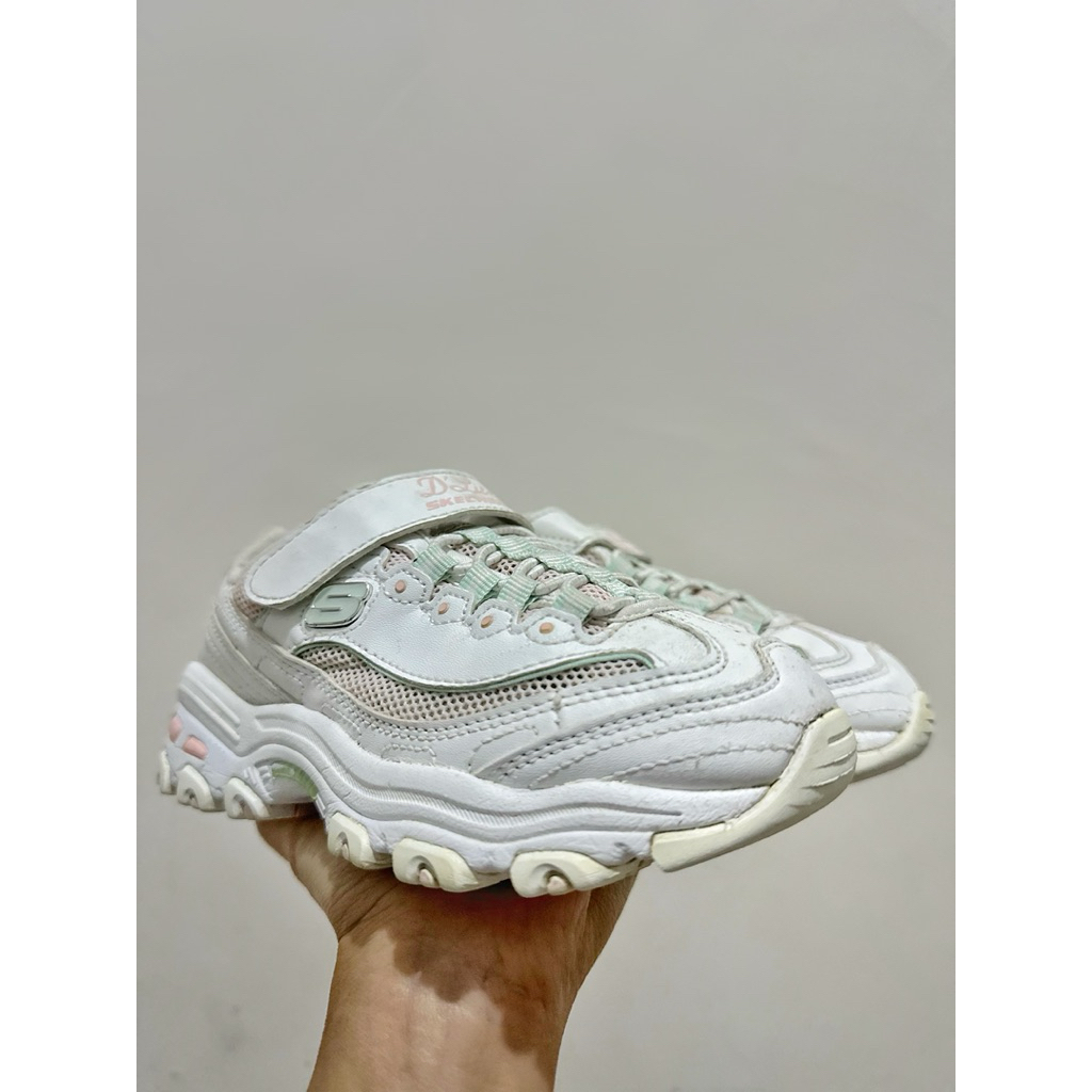 Sepatu Sekolah Anak Skechers