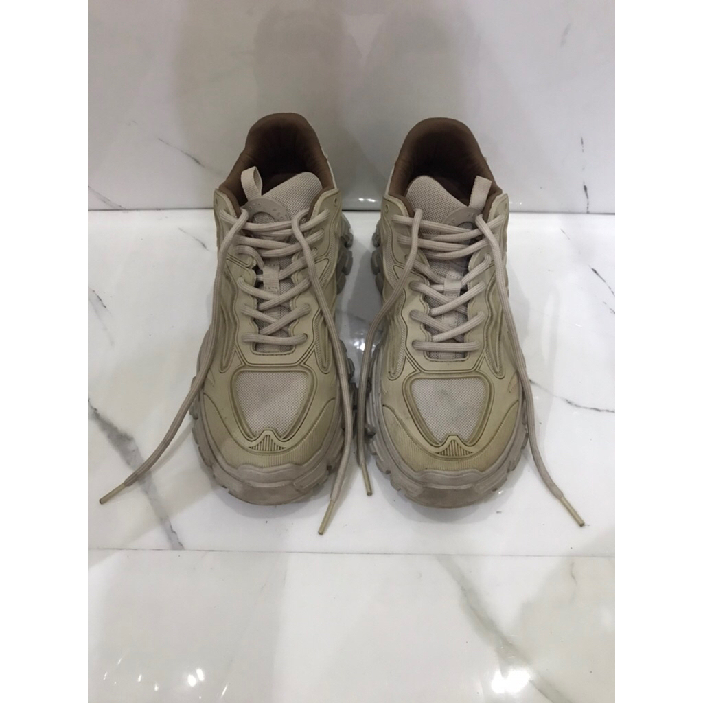 Preloved - Sepatu wanita P3dro original size 36