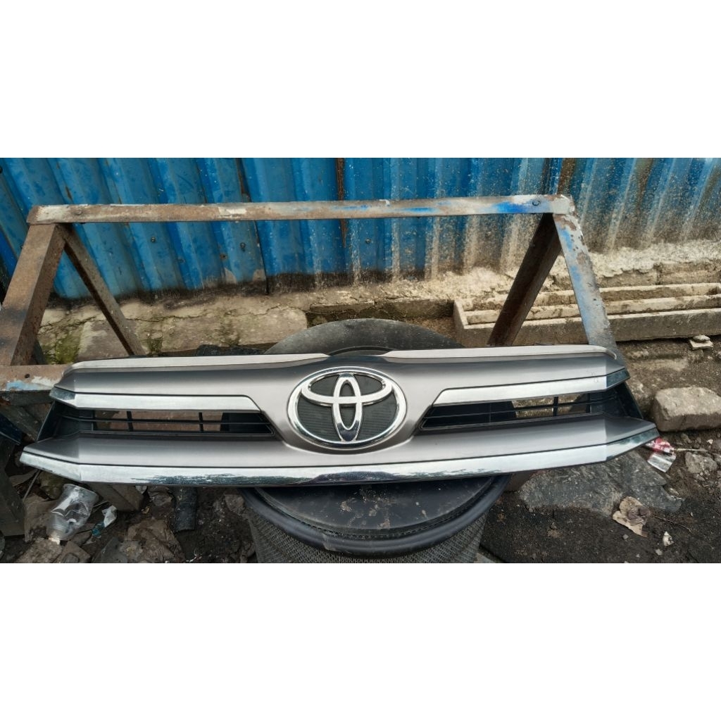 Grill Innova Reborn 2016 2017 2018 2019