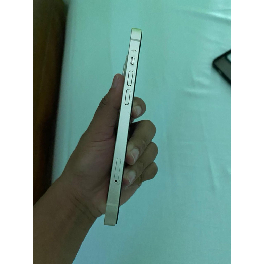 iPhone 13 128