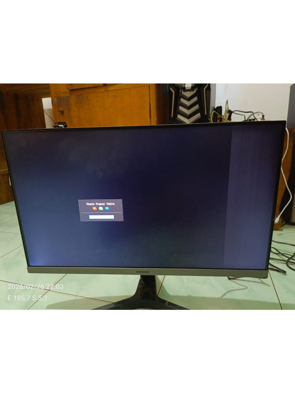 SAMSUNG MONITOR 24 INCH BEKAS KONDISI DI GAMBAR