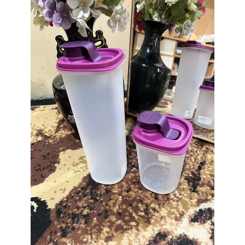 Tempat Minyak Tupperware
