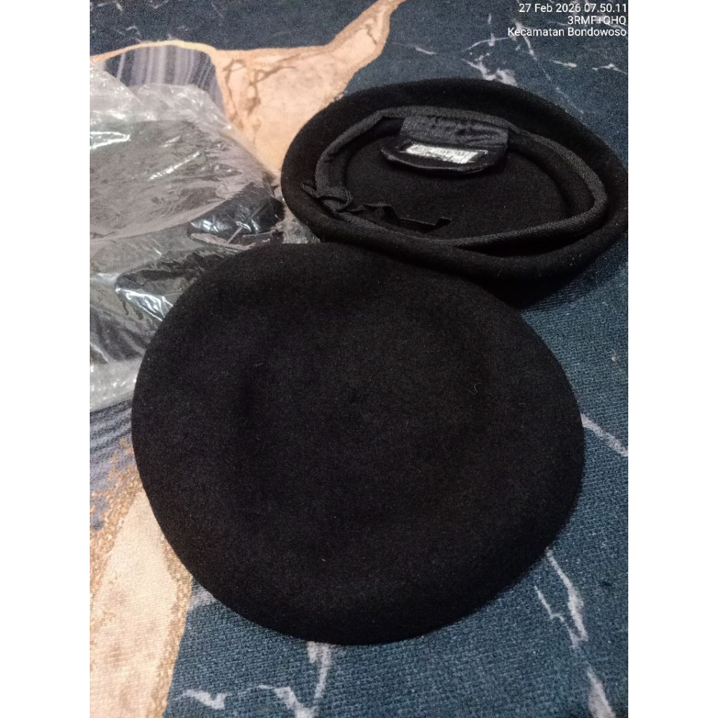 Baret Sabhara Polri + Emblem