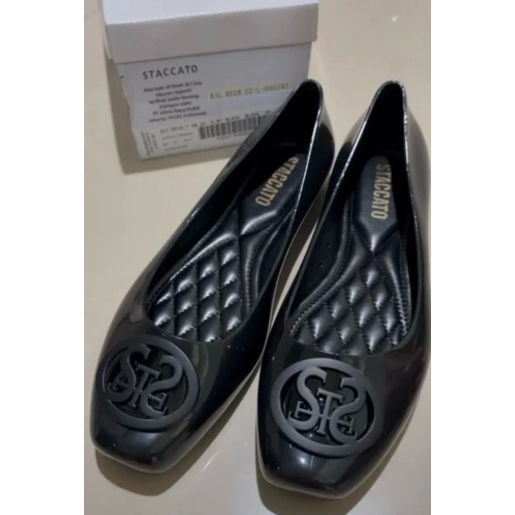 Staccato Jelly Flat Shoes - Black (new)