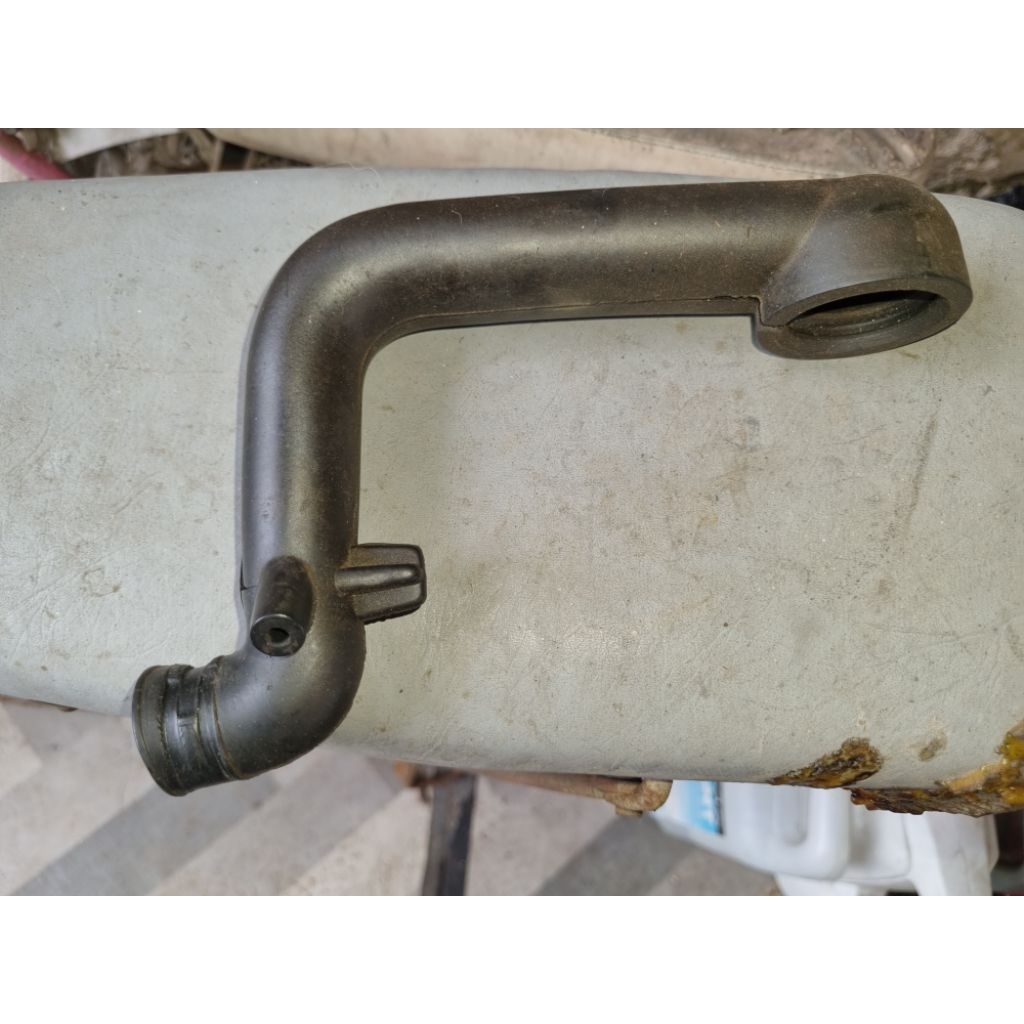 selang filter udara mercedes benz W124