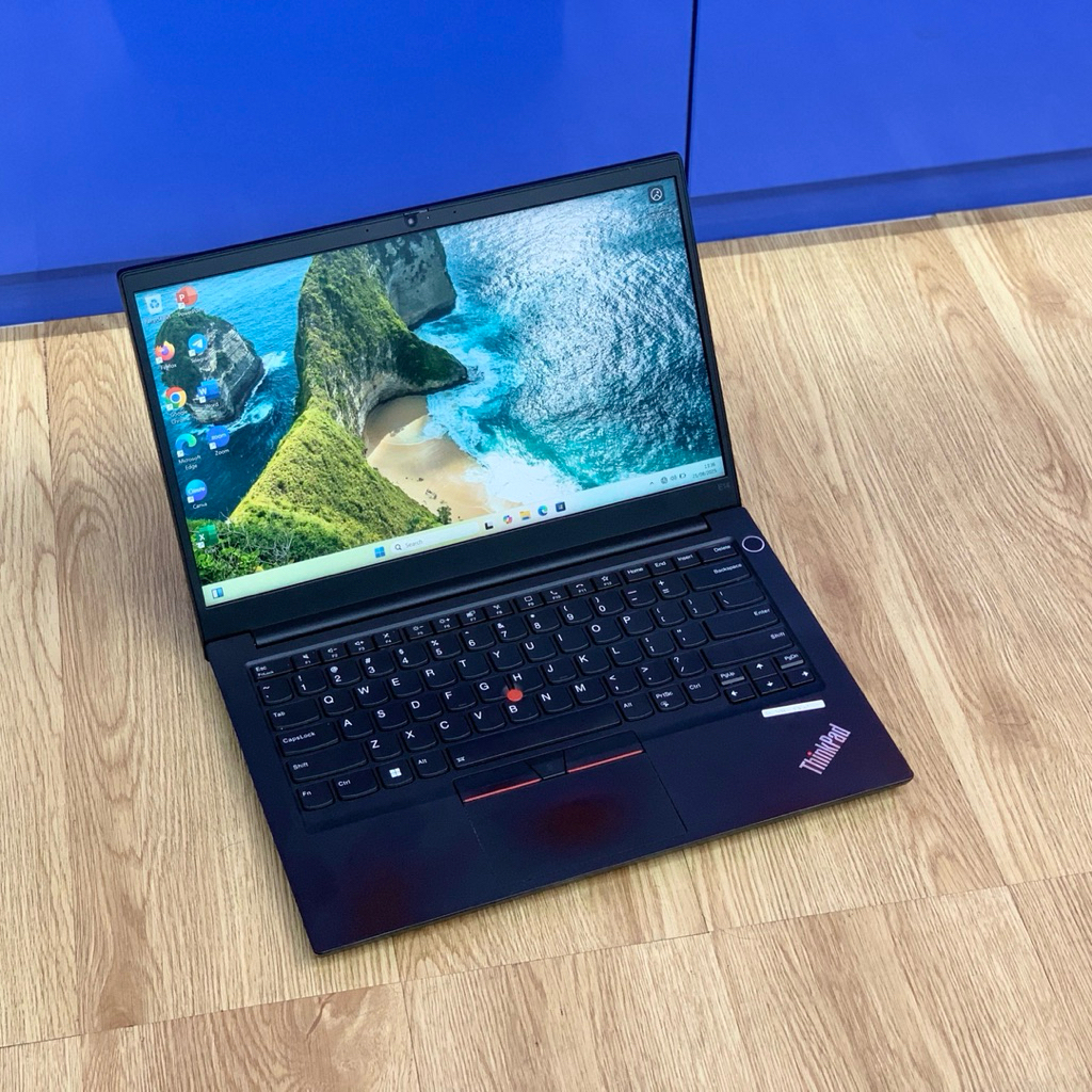 READY THINKPAD E14 AMD RYZEN 5 PRO 4650U 16/256GB 14 INCH FULL HD WINDOWS 11