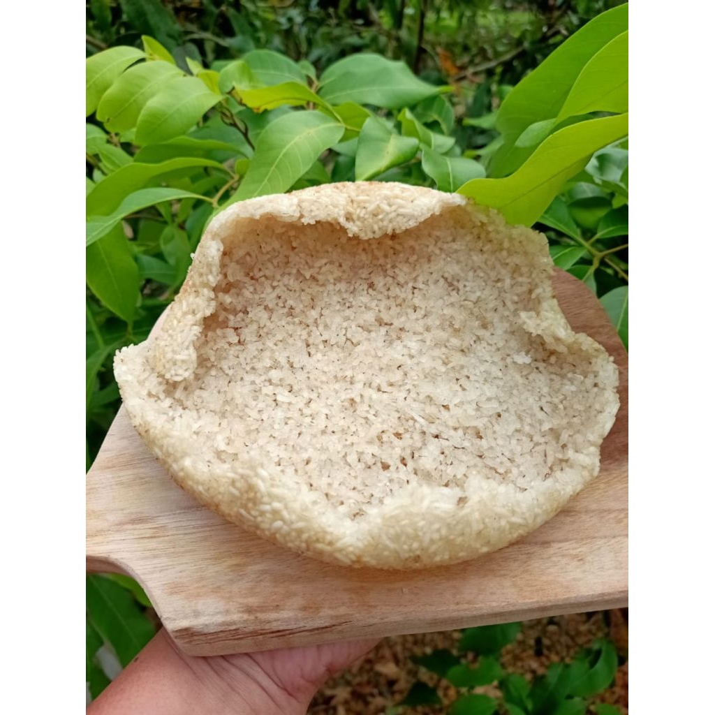 Intip/ kerak nasi mentah/ Keron mentah