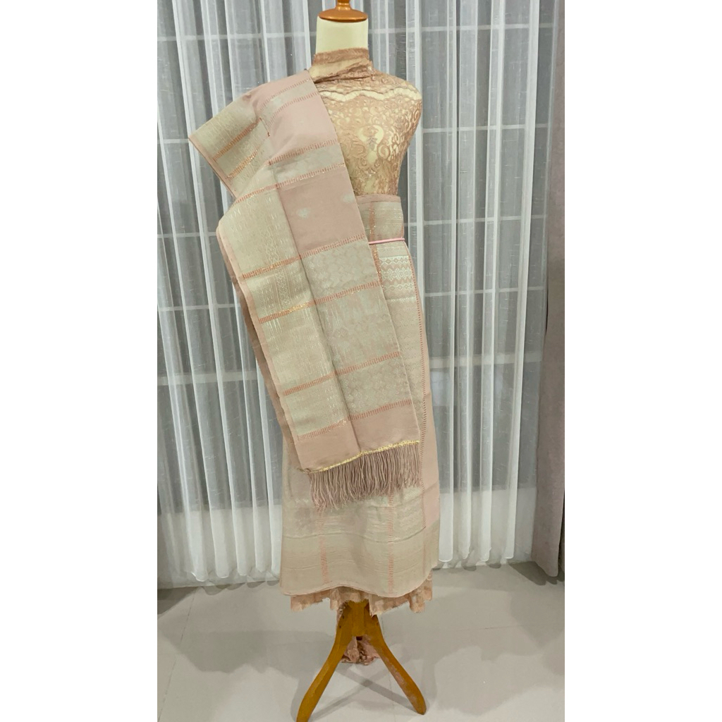 Set Uis Nipes Bahan Full Sutra