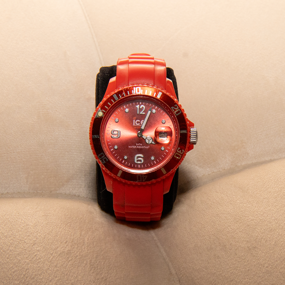 Jam Bekas Wanita Ice Watch 8852YL Red (Jam Only) Original Damaged