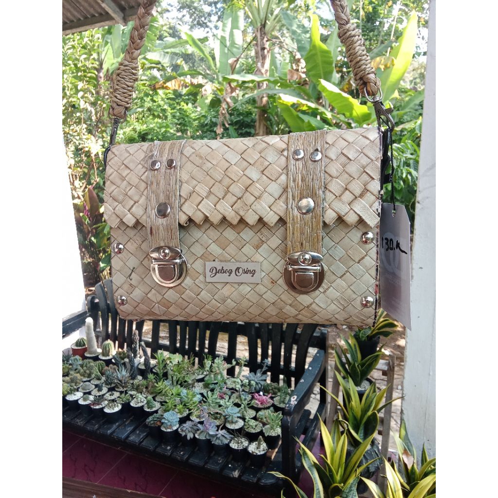 tas anyaman pandan tas wanita