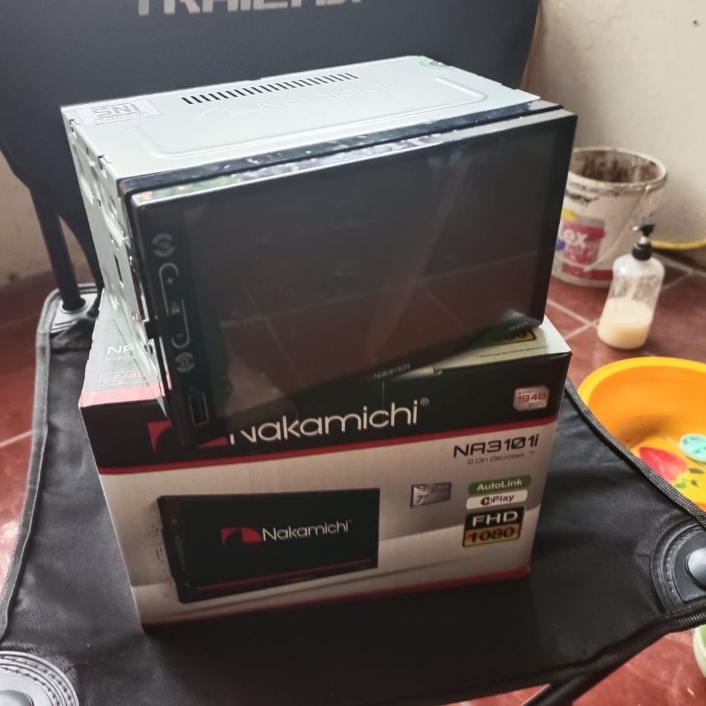 Tape Double Din Nakamichi 7 inch Deckless MirrorLink Bluetooth