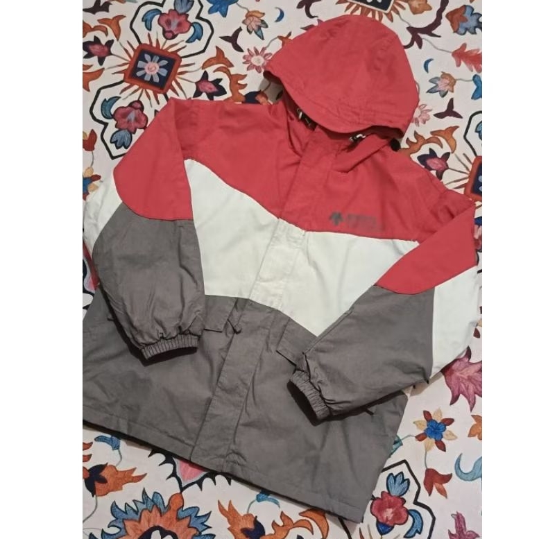 Descente Outdoor Jaket