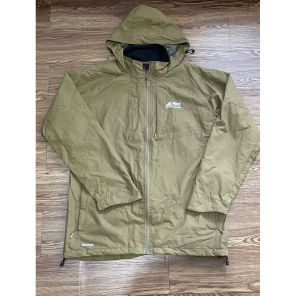 Jacket Outdoor Arei Bekas
