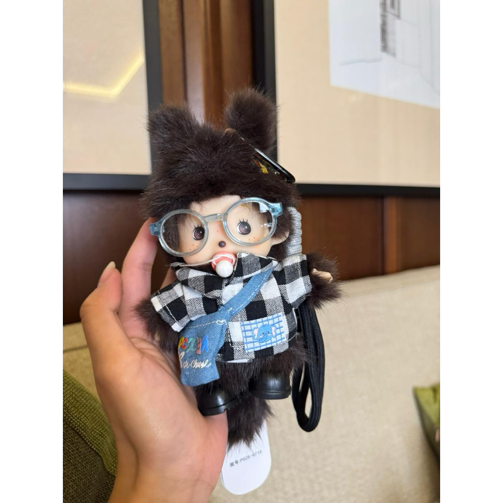 MONCHHICHI LUCU GANTUNGAN