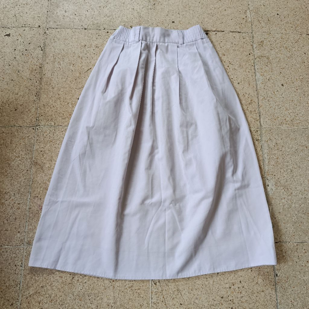 preloved rok panjang putih merk seragam / NAU 90