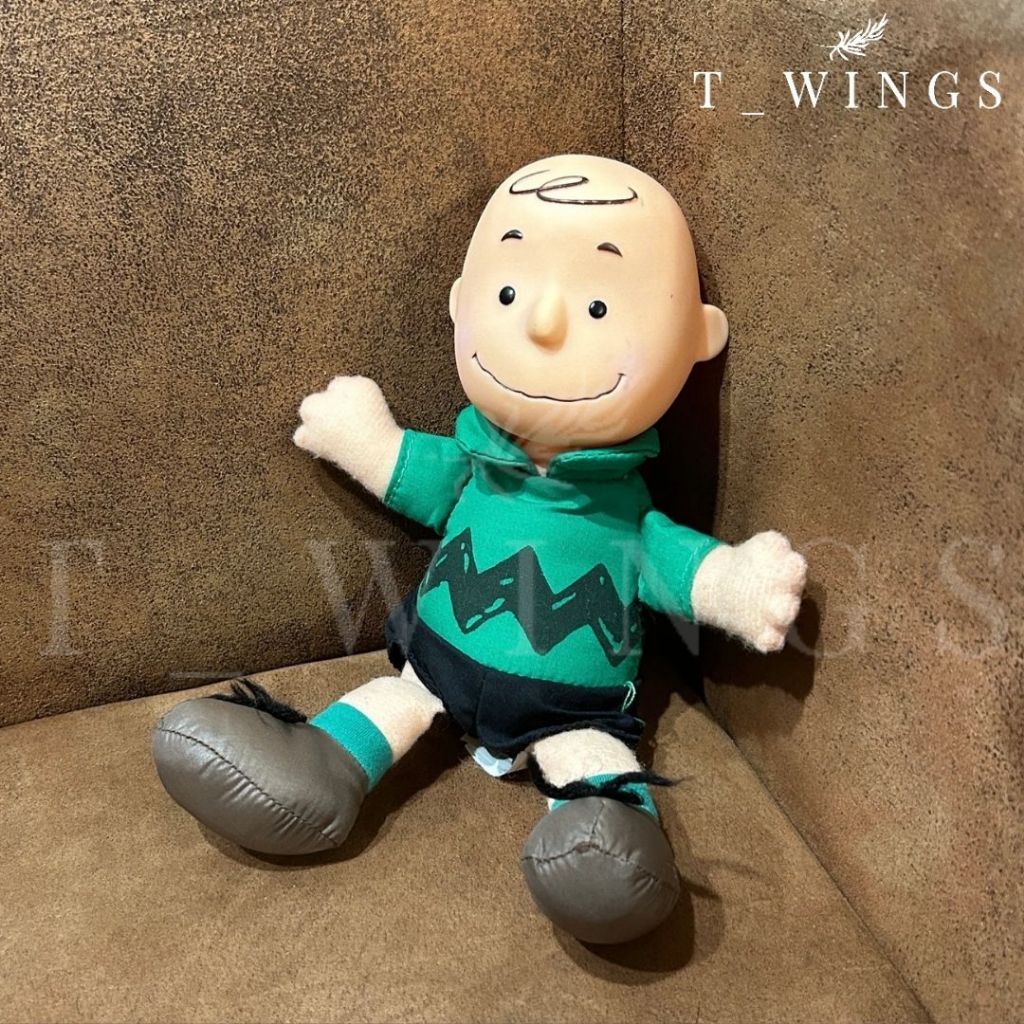 Boneka MCD Charlie Brown Snoopy