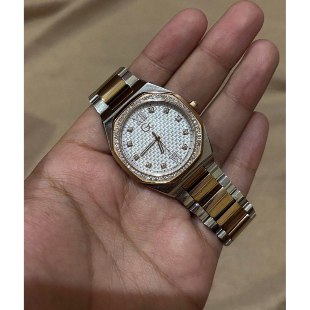 Preloved Jam Tangan Wanita GC//GCCoussin Sleek Lady.