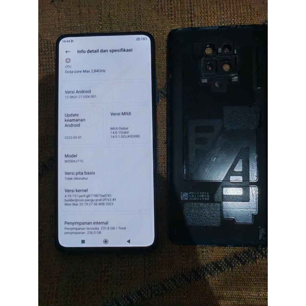hp poco f2 pro second