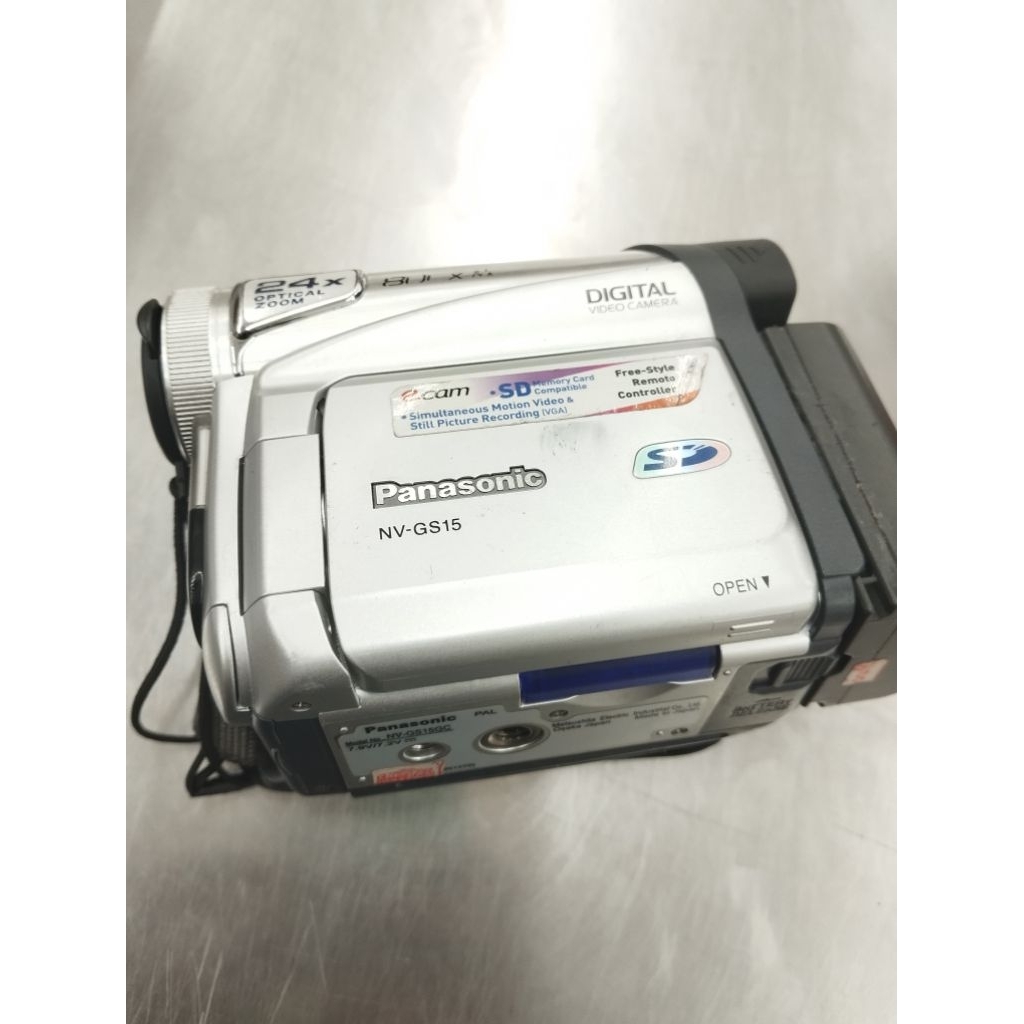 handycam panasonic nv-gs15