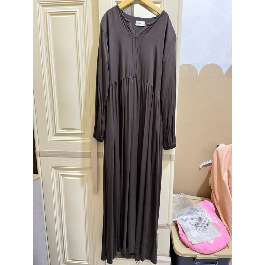 prelov vvgc dress embroidery Atelier angelina