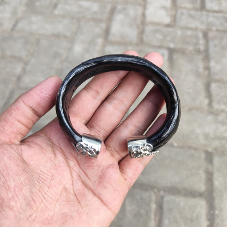 Gelang Akar Bahar/aKar Bahar Asli/Gelang Akar Bahar Merah Bodi Hitam Model C variasi Alpaca Asli Ber