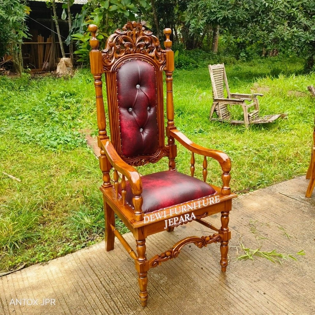 kursi podium kursi raja kursi pengadilan kursi pelaminan