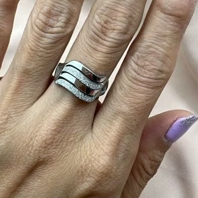 Cincin spiral pasir warna silver  | Titanium