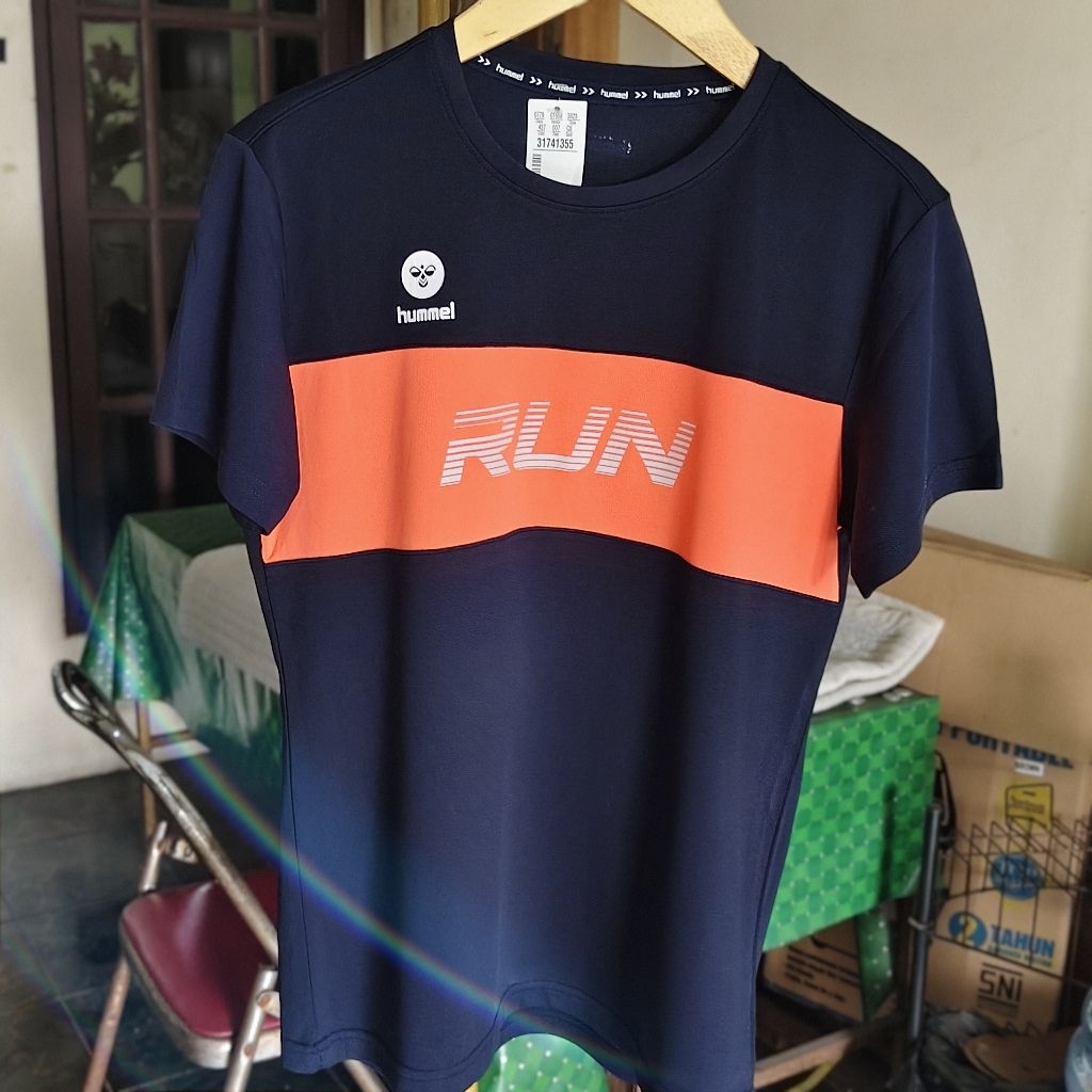 hummel run hitam kaos lari dryfit