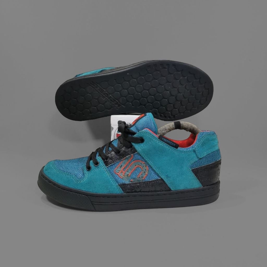 Sepatu Pedal Five Ten FreeRider MTB Teal-Grenadine