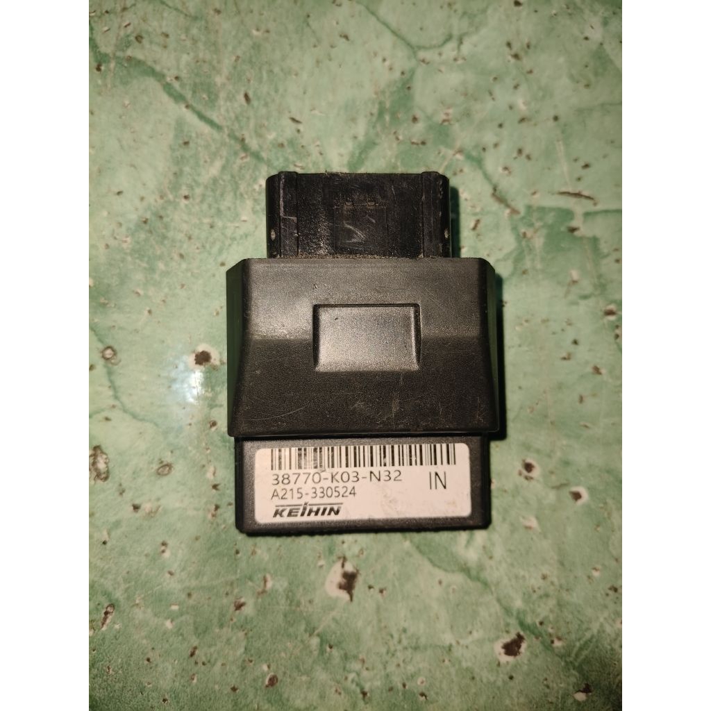 ECU ecu revo absolute fi kode k03 revo fi revo absolut fi barang masih bagus ORI bawaan copotan cabu