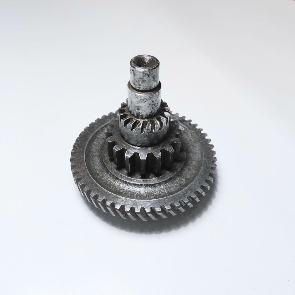 GIGI SUSUN BOROBUDUR VESPA CORSA