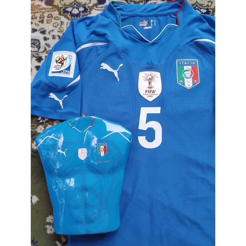 Jersey Baju Bola Italy Italia Home World Cup 2010 Original Puma Player Issue Box Edition BNIB Baru N