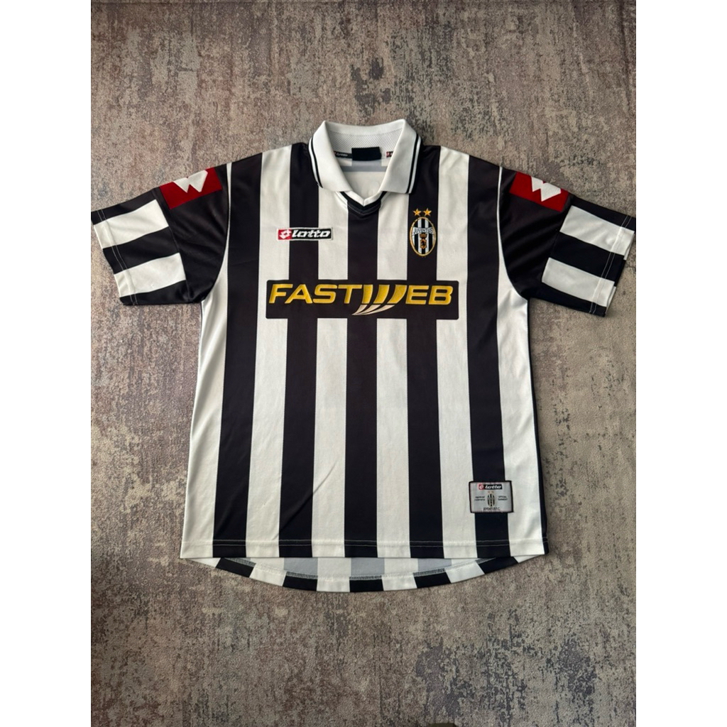 Jersey Juventus 2001-2002 Home Kit Short Sleeve