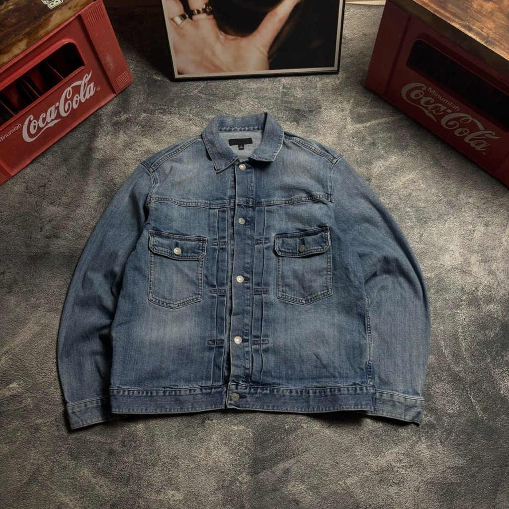 UNIKLO TYPE 2 TRUCKER JACKET