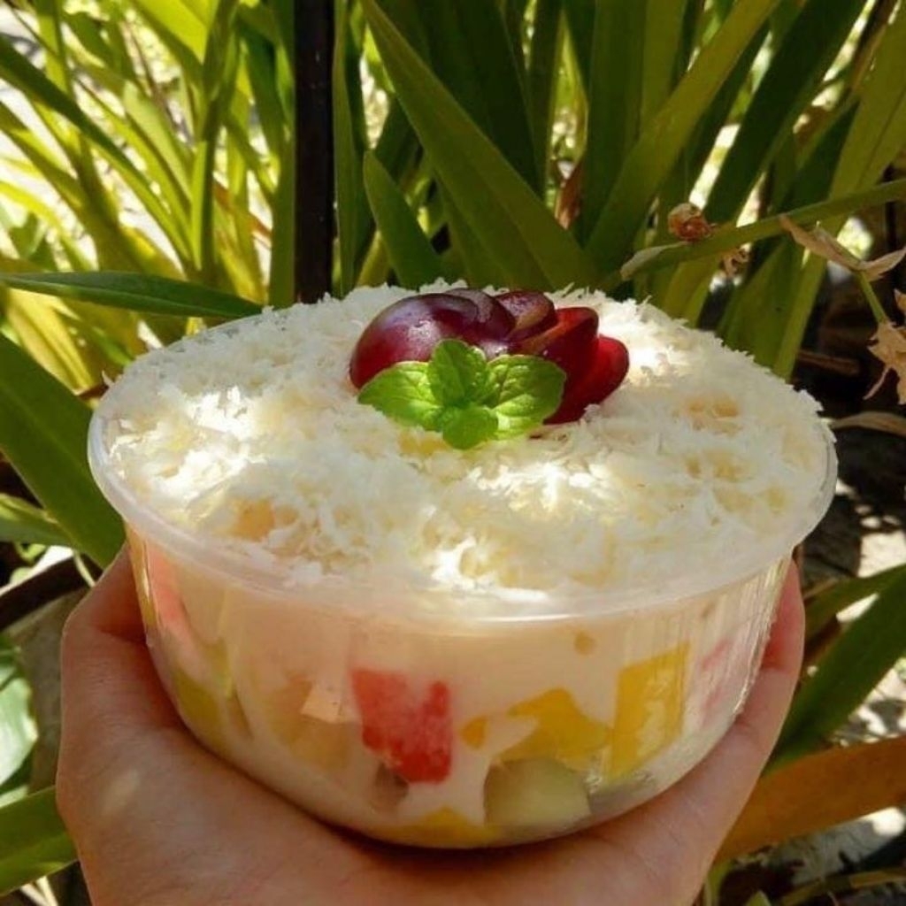 Salad Buah Fresh Keju