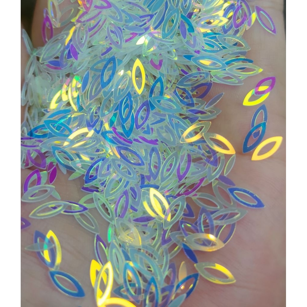 Payet Daun Lobang Tengah 4x10mm / squin bolong tengah / Payet piring daun lubang tengah