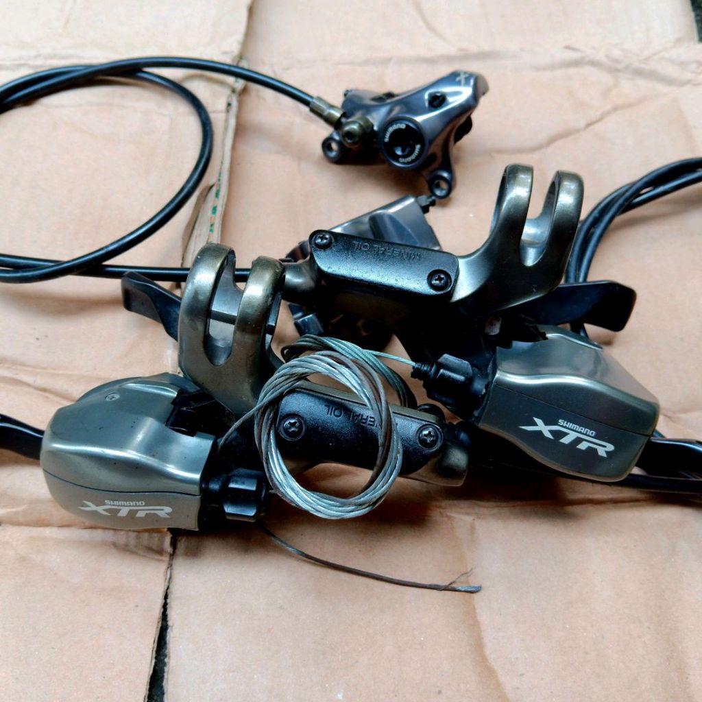 Bisa TT Brifter Shimano XTR Hidrolik 3x9 speed