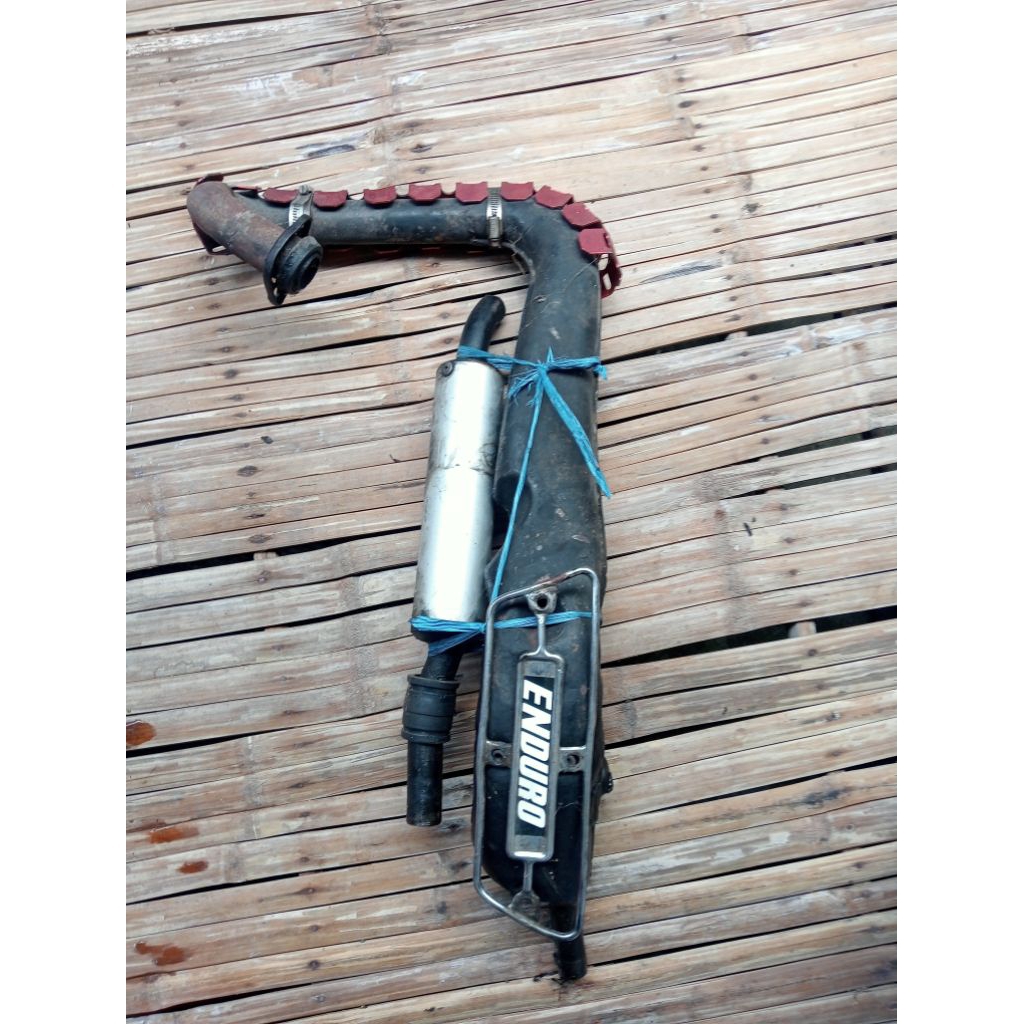 kenalpot DT100 enduro