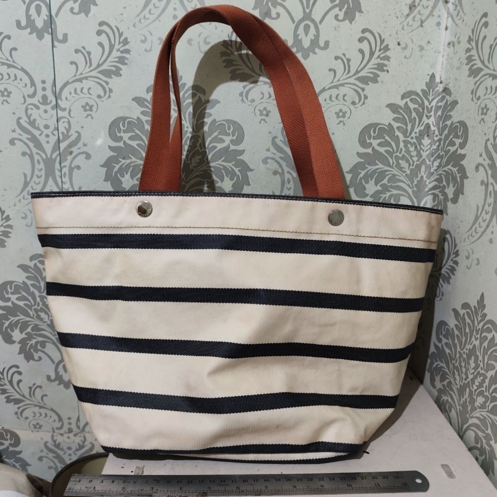 Tas ToteBag Ocil Nylon preloved