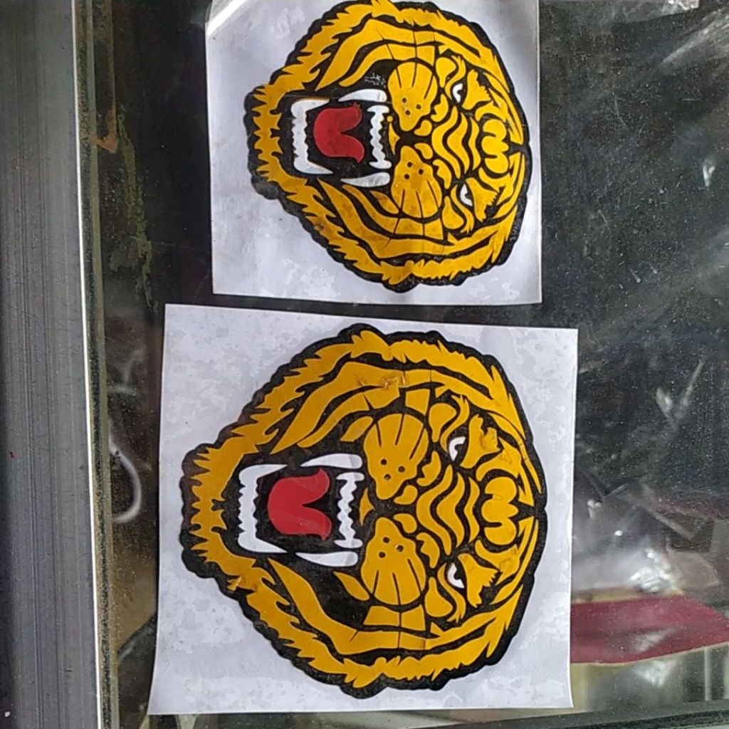 sticker harimau