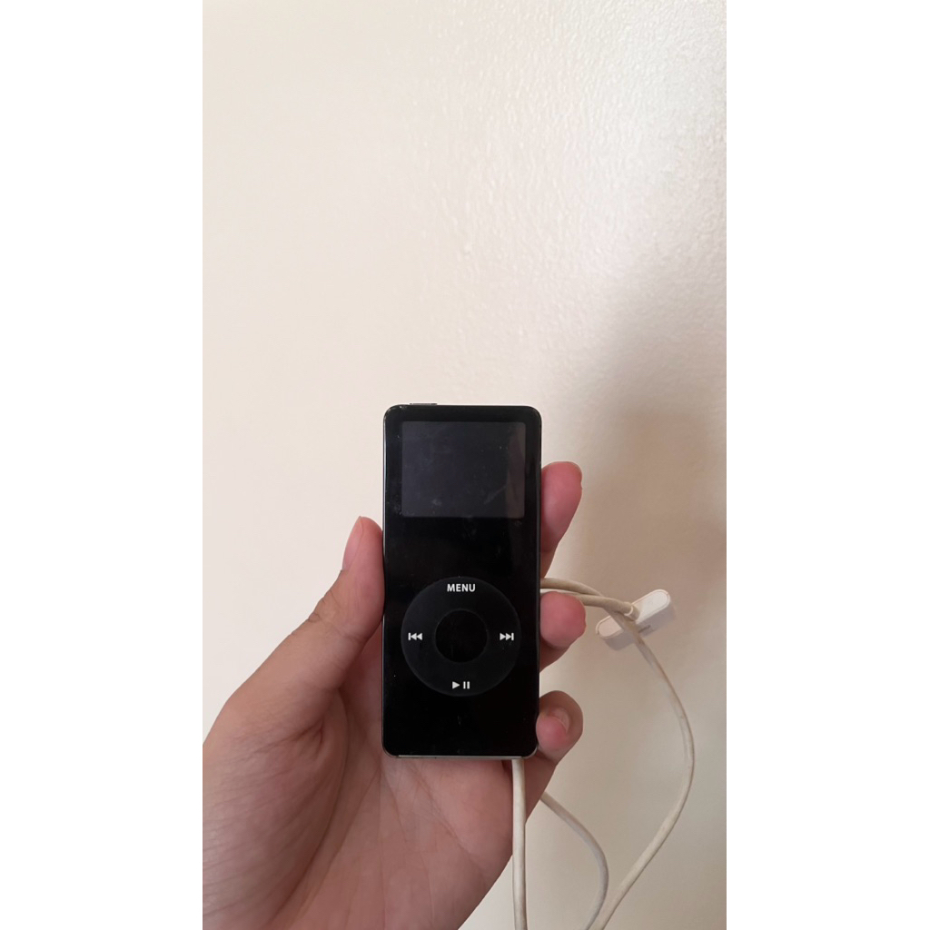 preloved IPOD APPLE