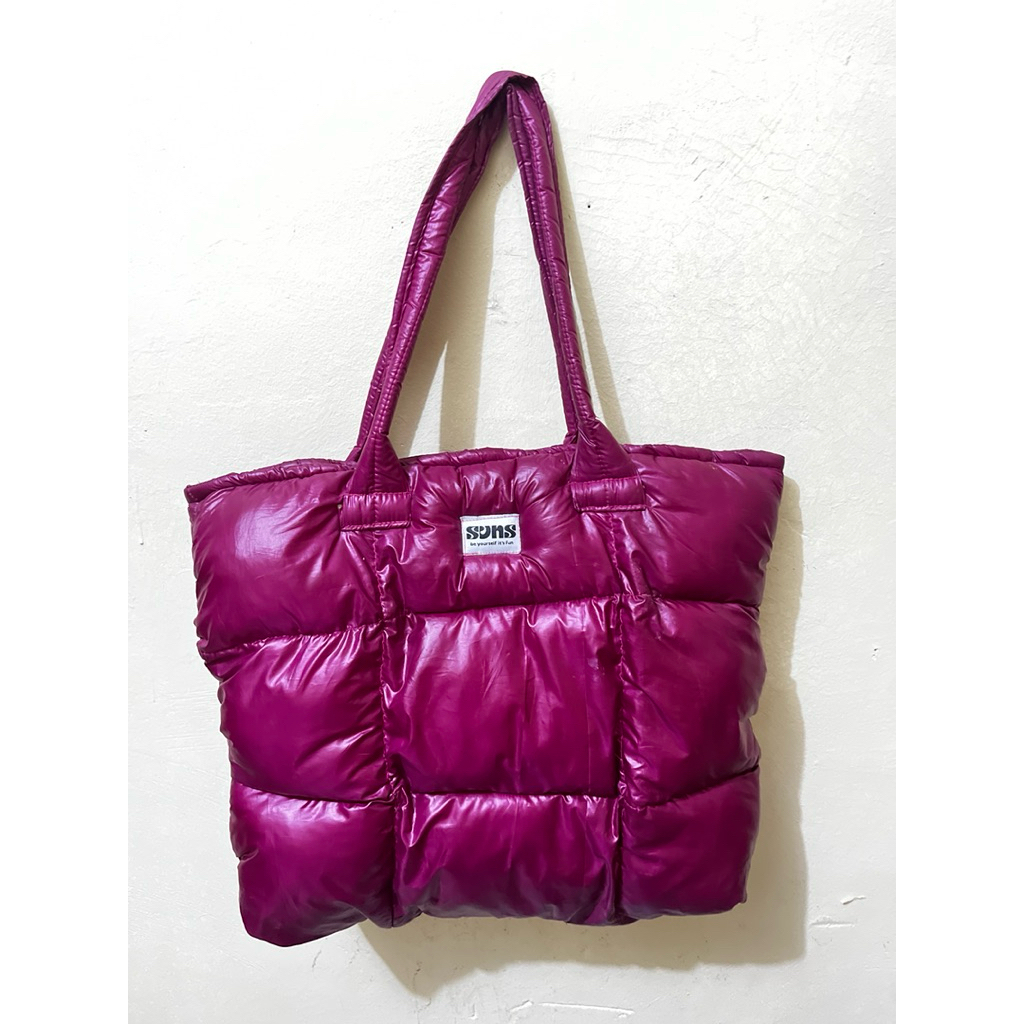 Preloved Puffy Bag