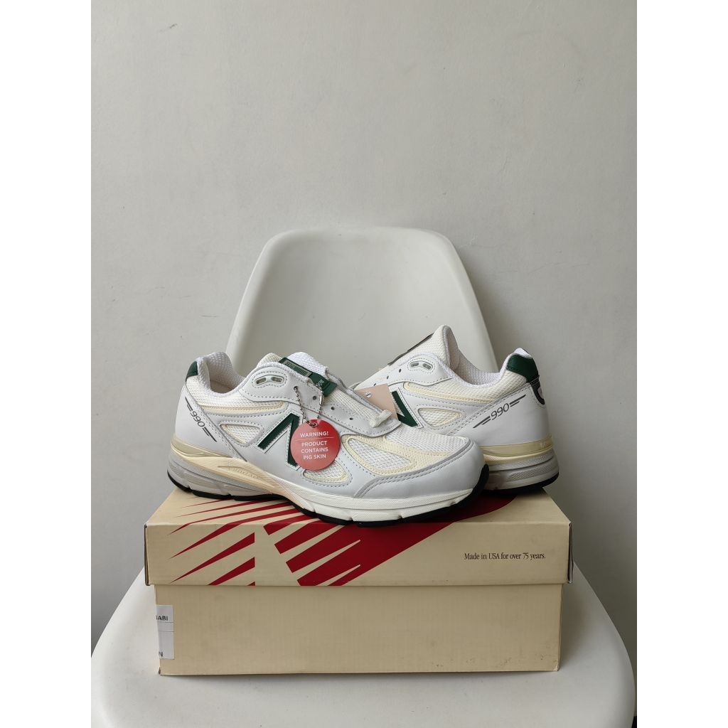 New Balance 990 V4 Teddy Santis