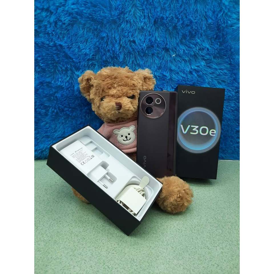 HP Vivo V30e 5G 8/256 Second Bekas Fullset