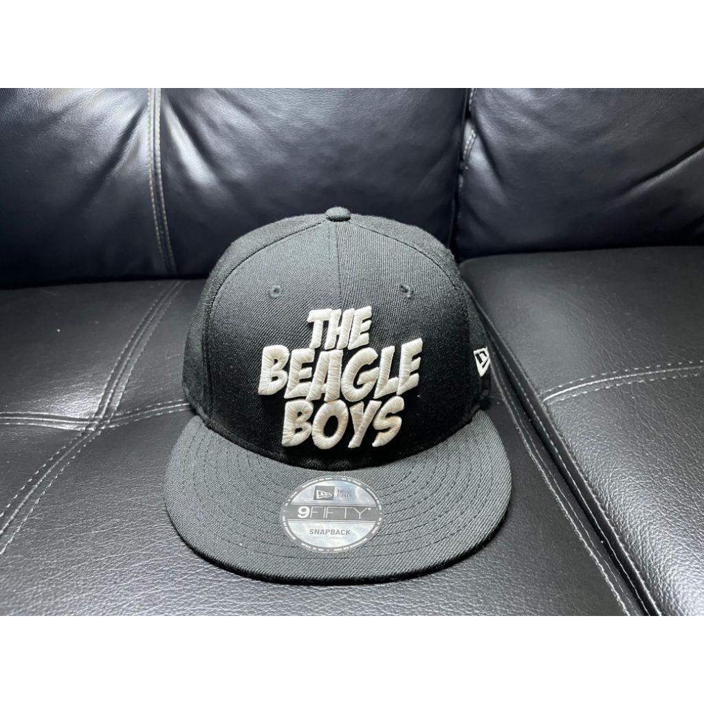 Topi New Era Snapback The Beagle Boys Black 9Fifty