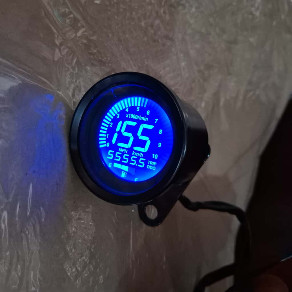ZORO SPEEDOMETER MOTOR DIGITAL LED RGB KILOMETER TAKOMETER ODOMETER UNIVERSAL