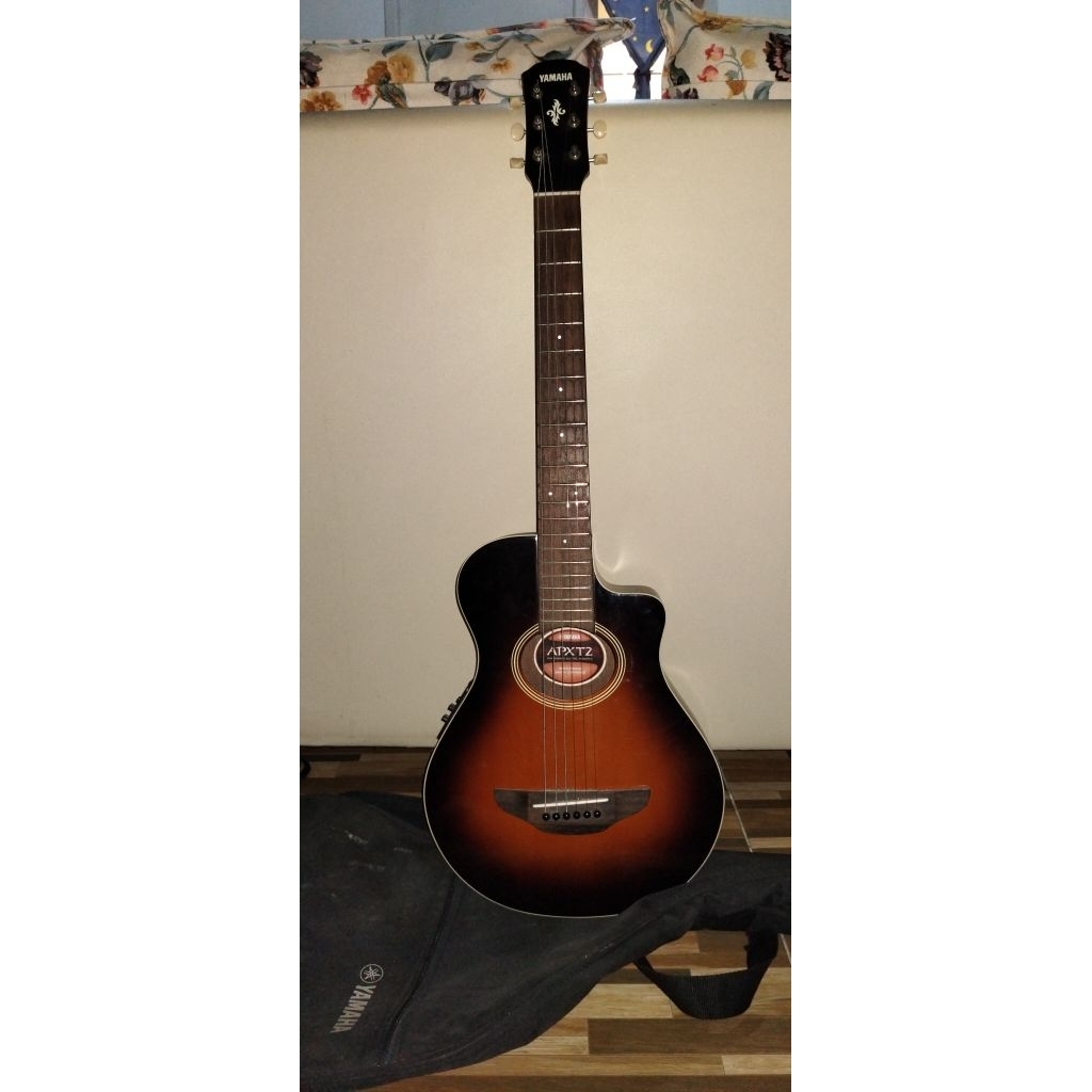 gitar akustik original Yamaha APX T2 traveler original second bekas like new