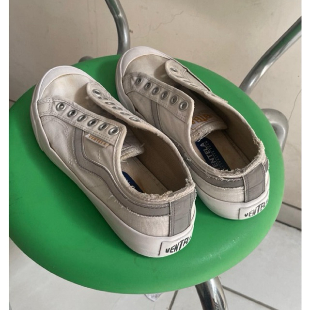 Preloved Sepatu ventela